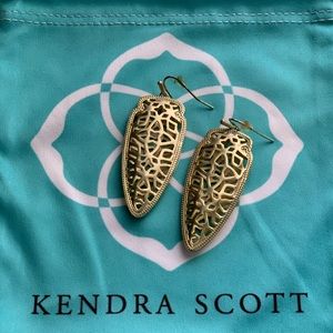 Kendra Scott Sadie Earrings